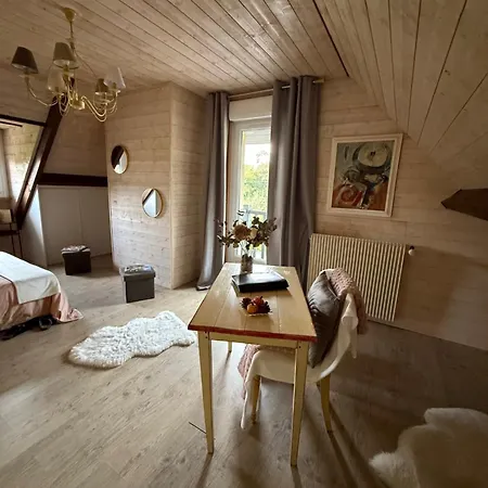 La Crinière D'or Raffinée Pour Parenthèse De Douceur En Normandie * Bonneville-la-Louvet