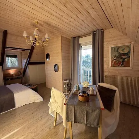 La Criniere D'or Raffinee Pour Parenthese De Douceur En Normandie