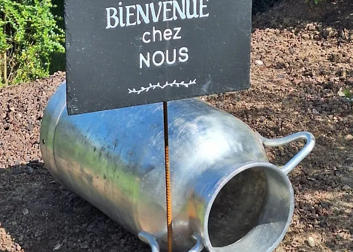 La Criniere D'or Raffinee Pour Parenthese De Douceur En Normandie